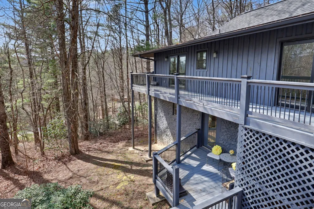 594 Sky High DR Sky Valley, GA 30537