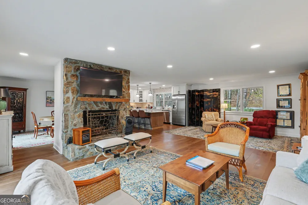 594 Sky High DR Sky Valley, GA 30537