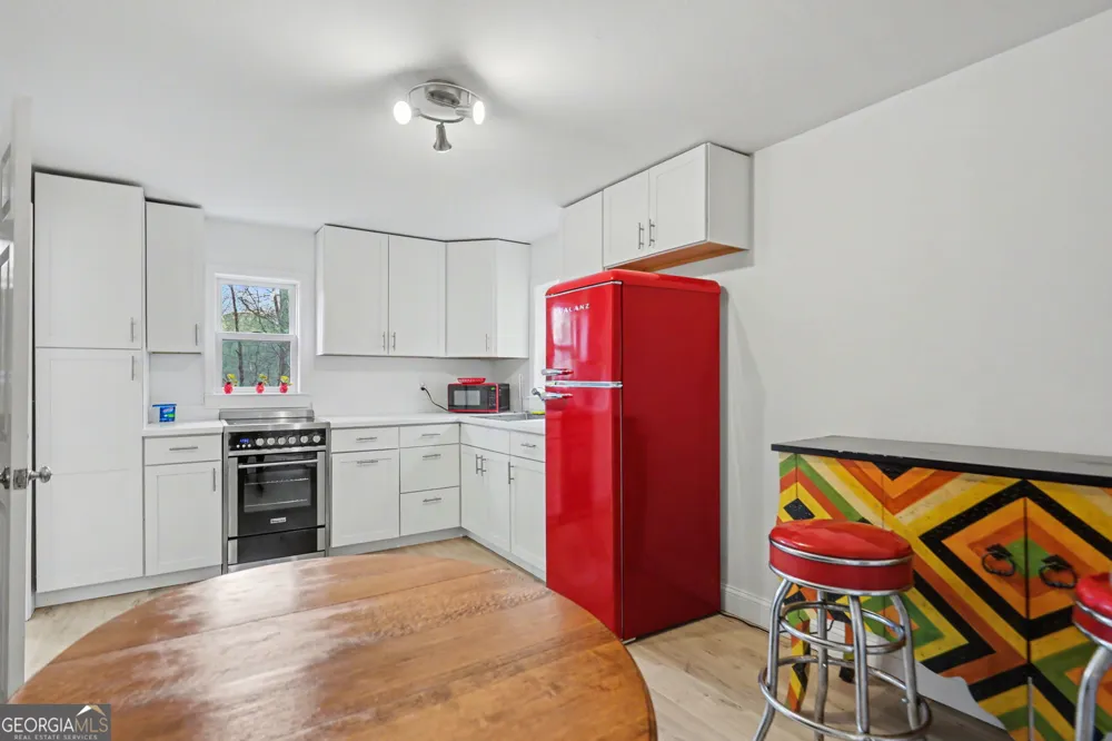 594 Sky High DR Sky Valley, GA 30537