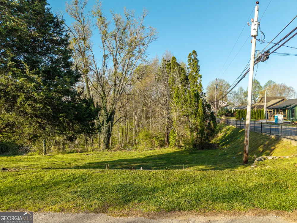 291 E Second ST Blue Ridge, GA 30513