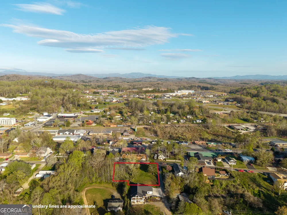 291 E Second ST Blue Ridge, GA 30513