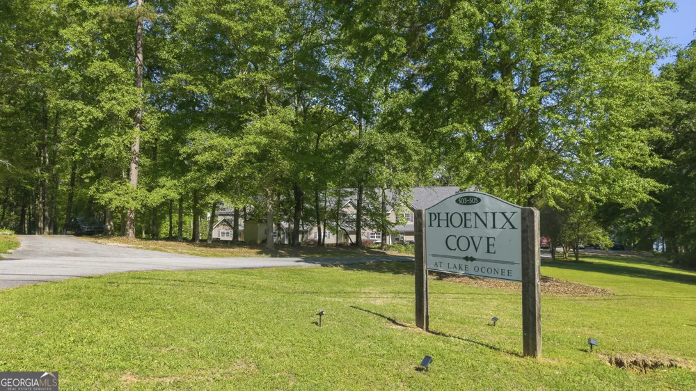 503 Old Phoenix RD Eatonton, GA 31024