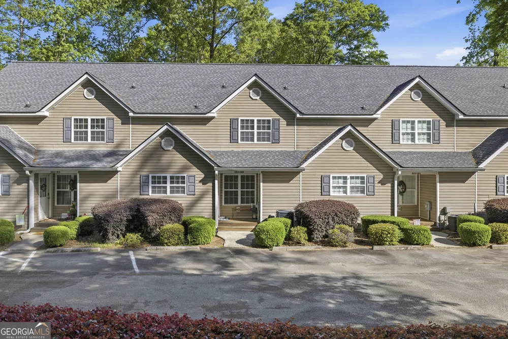 503 Old Phoenix RD Eatonton, GA 31024