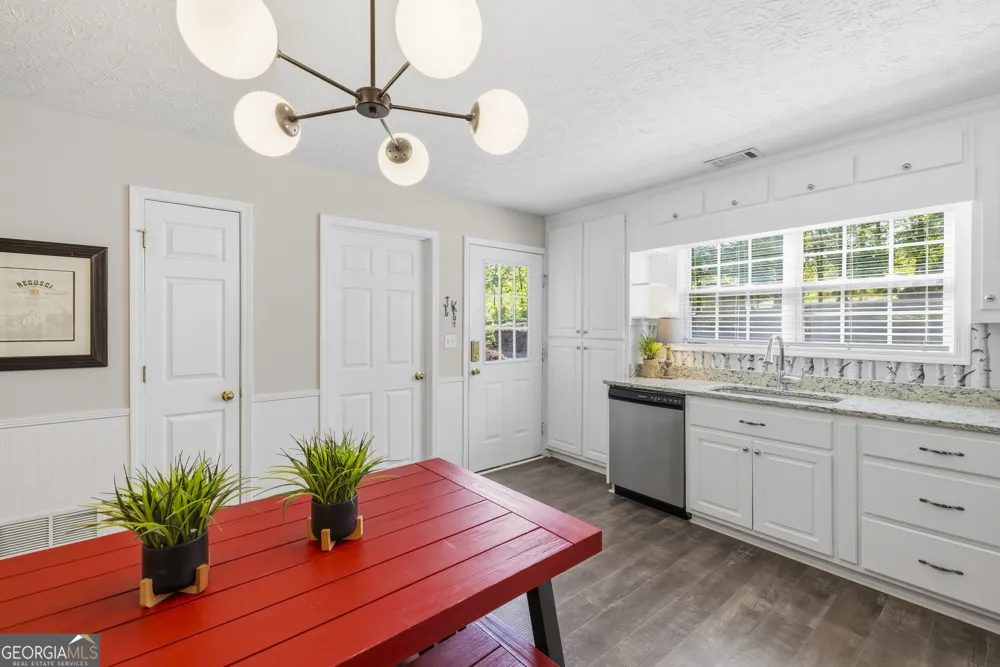 503 Old Phoenix RD Eatonton, GA 31024