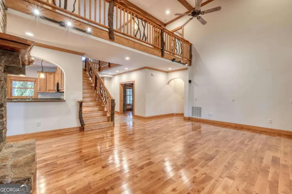 1949 Big Pine DR Hiawassee, GA 30546