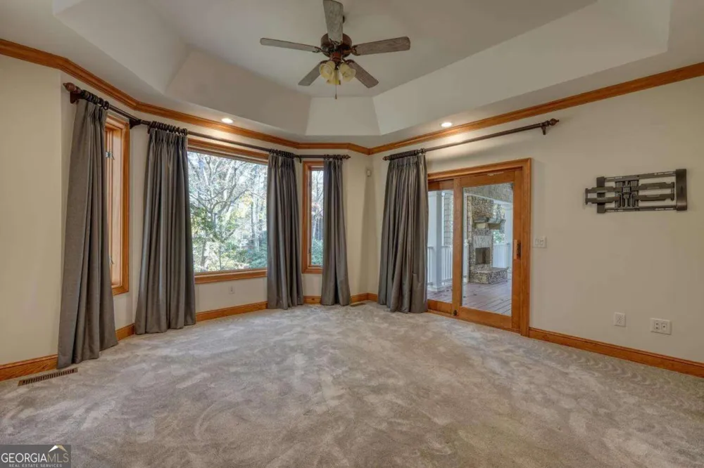 1949 Big Pine DR Hiawassee, GA 30546