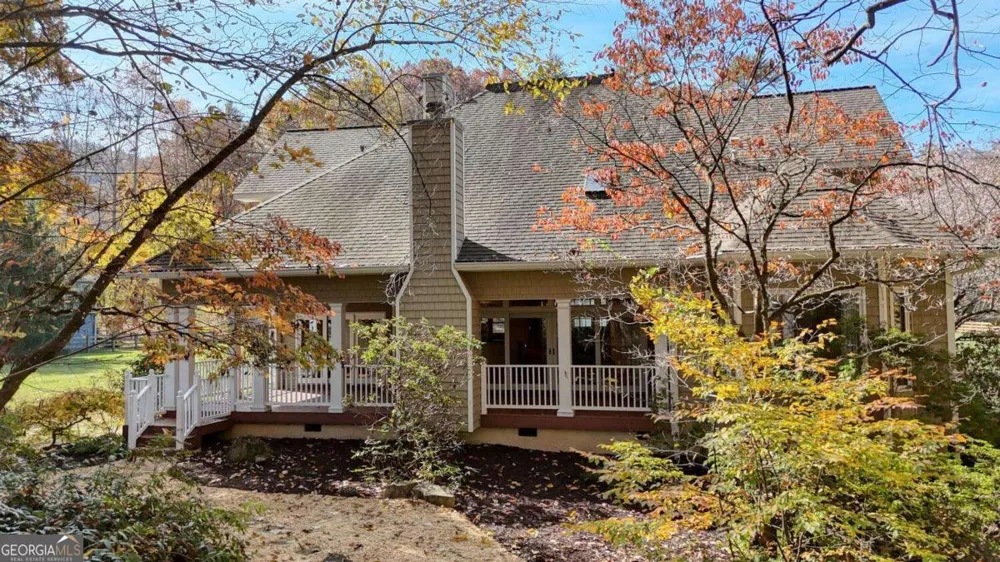 1949 Big Pine DR Hiawassee, GA 30546