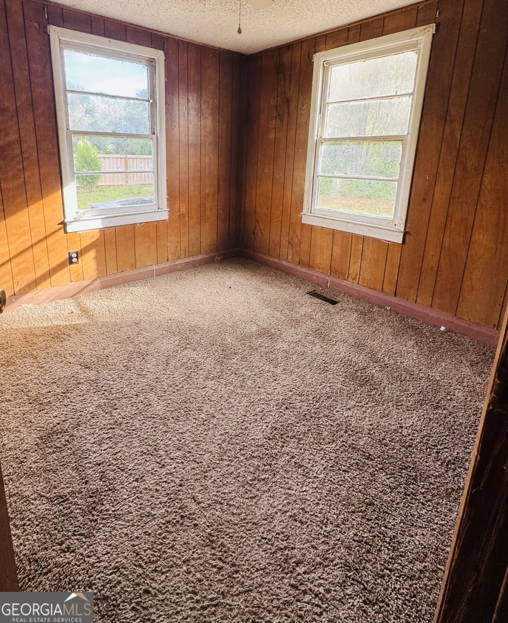 363 W Brazell ST Reidsville, GA 30453