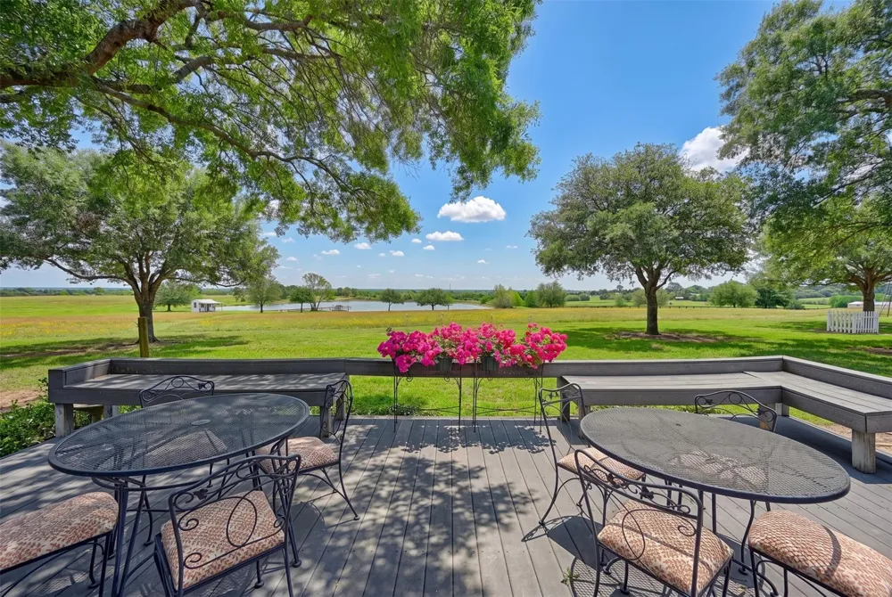7872 Fm 1371 Road Bellville, TX 77418