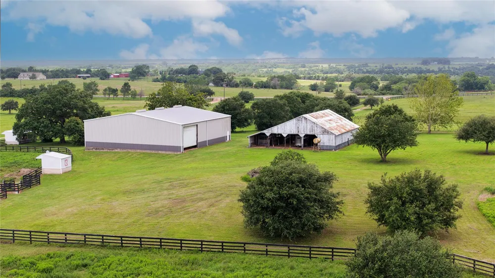 7872 Fm 1371 Road Bellville, TX 77418