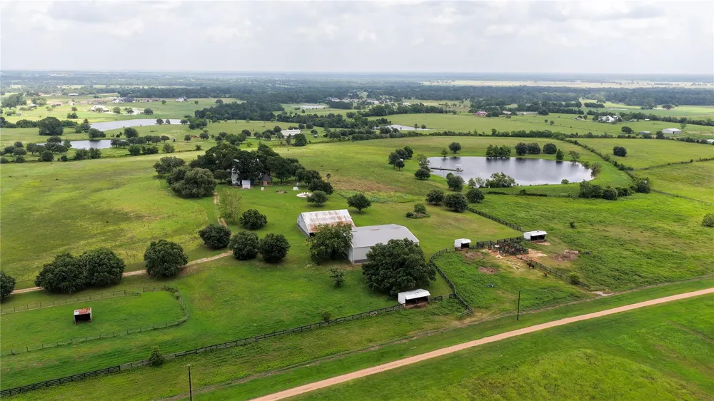 7872 Fm 1371 Road Bellville, TX 77418