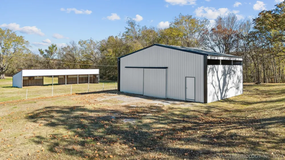 16881 S 4220 ROAD Claremore, OK 74017