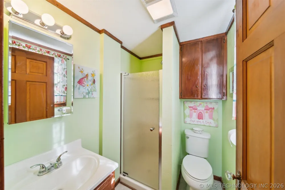 16881 S 4220 ROAD Claremore, OK 74017