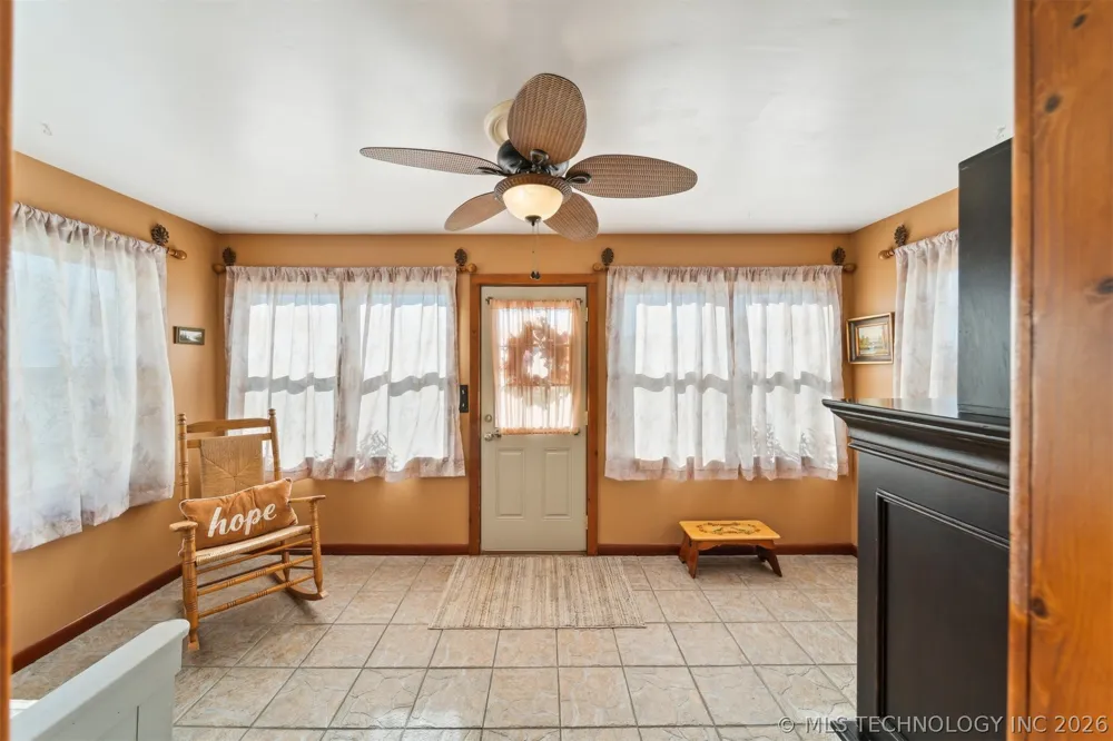 16881 S 4220 ROAD Claremore, OK 74017