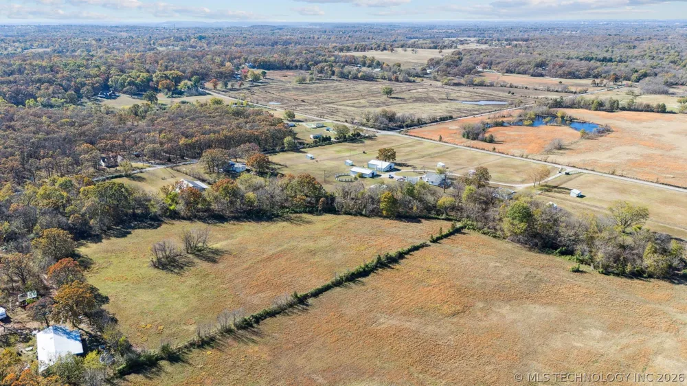 16881 S 4220 ROAD Claremore, OK 74017