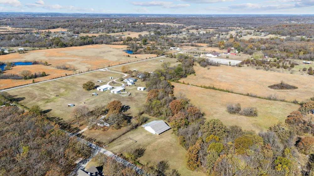 16881 S 4220 ROAD Claremore, OK 74017