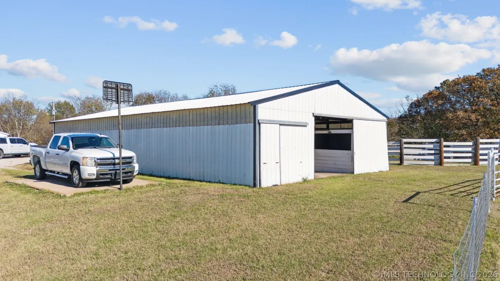16881 S 4220 ROAD Claremore, OK 74017