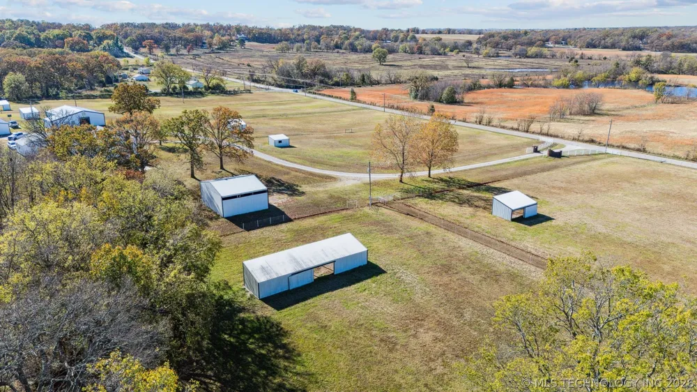 16881 S 4220 ROAD Claremore, OK 74017