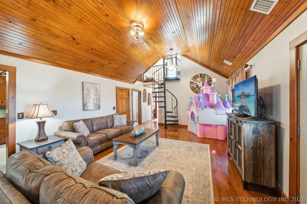 16881 S 4220 ROAD Claremore, OK 74017
