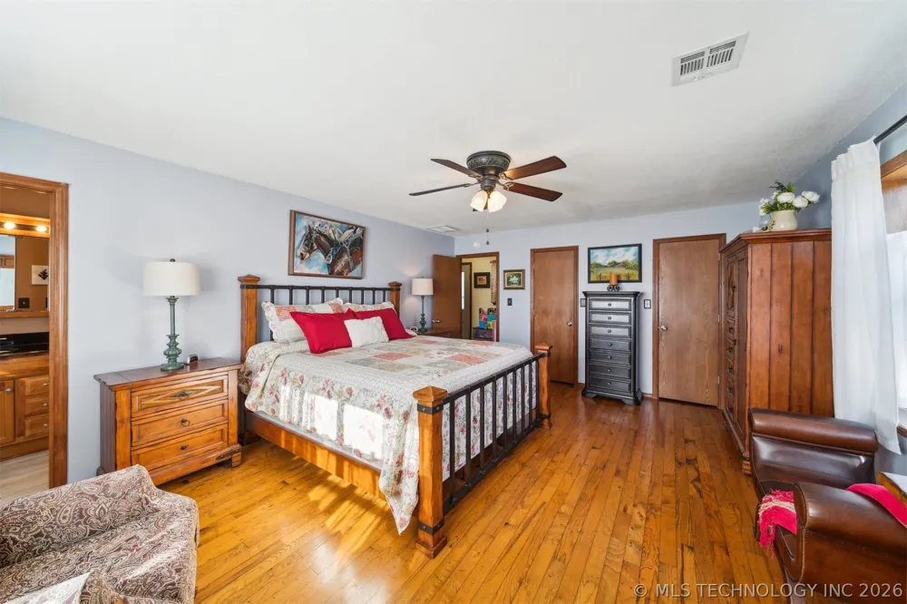 16881 S 4220 ROAD Claremore, OK 74017