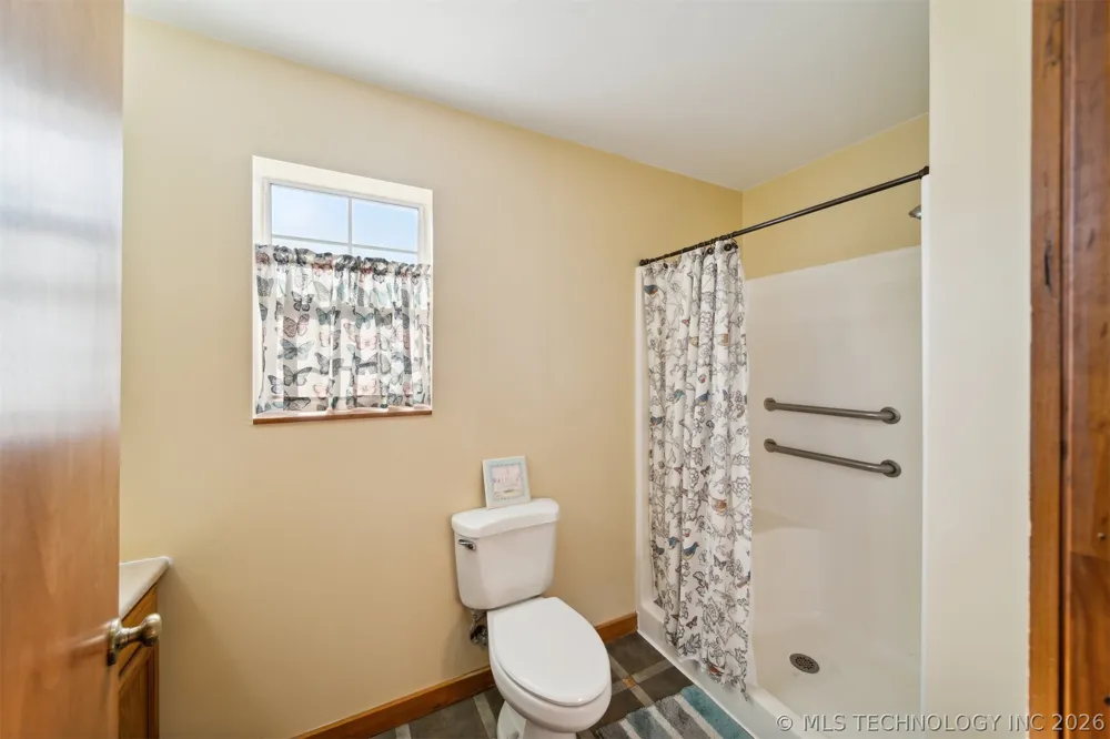 16881 S 4220 ROAD Claremore, OK 74017