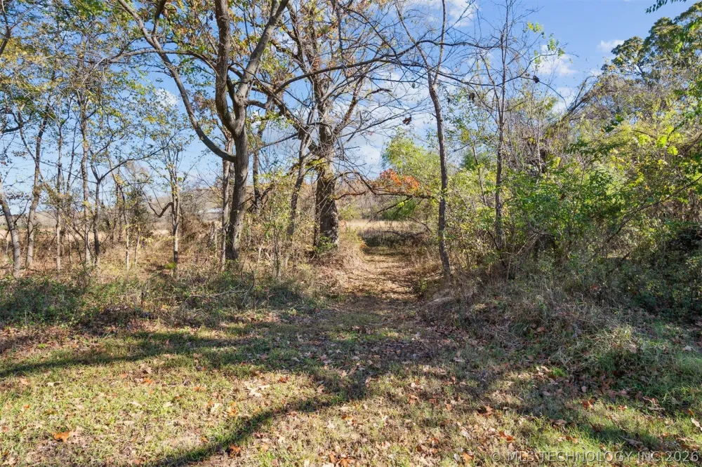 16881 S 4220 ROAD Claremore, OK 74017
