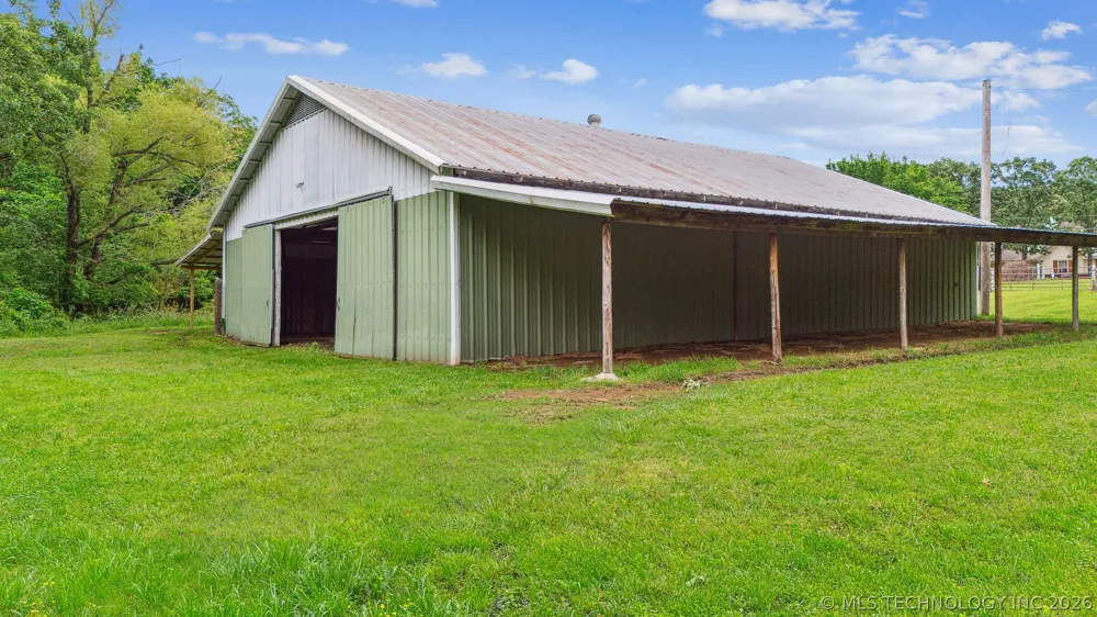 16881 S 4220 ROAD Claremore, OK 74017