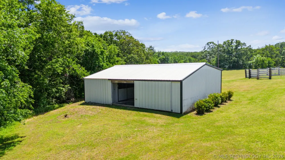 16881 S 4220 ROAD Claremore, OK 74017