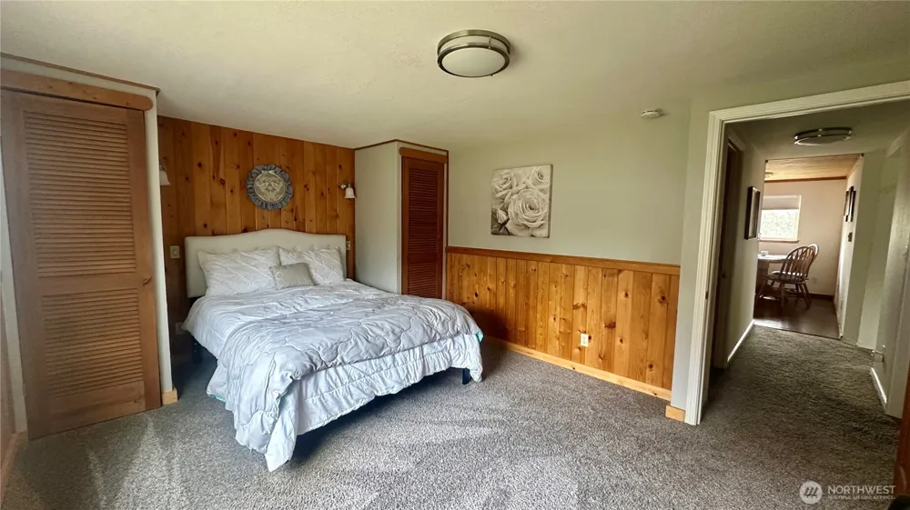 400 Bluff Street Winthrop, WA 98862