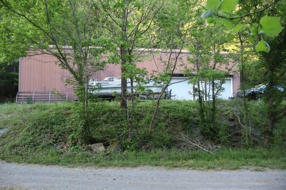 341 Pumpkin Hollow Rd Liberty, TN 37095