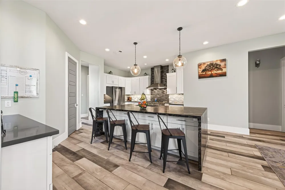31734 Bayou Bend Richwood, TX 77515