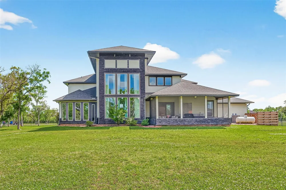 31734 Bayou Bend Richwood, TX 77515