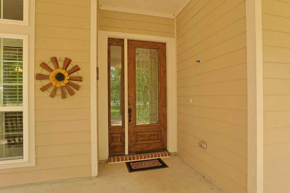 101 Pin Oak Lane Hempstead, TX 77445