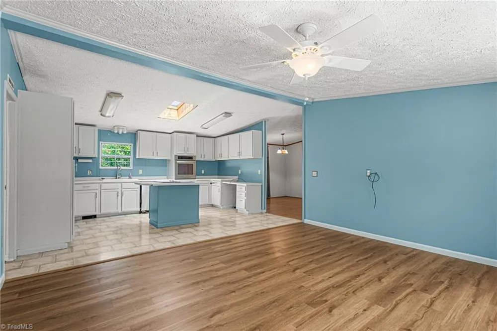 6705 Beale Road Snow Camp, NC 27349