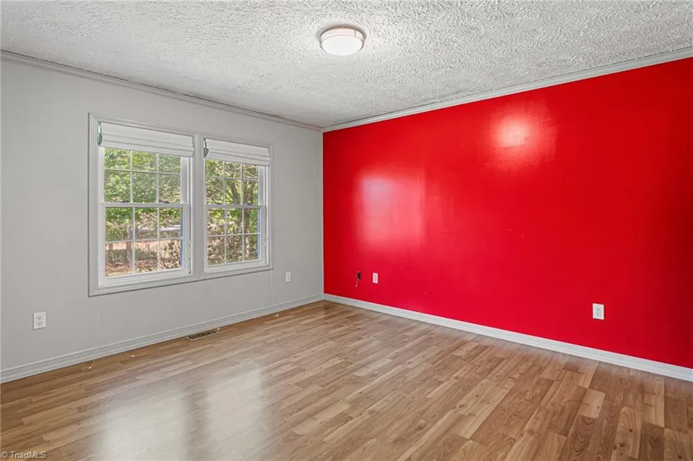 6705 Beale Road Snow Camp, NC 27349