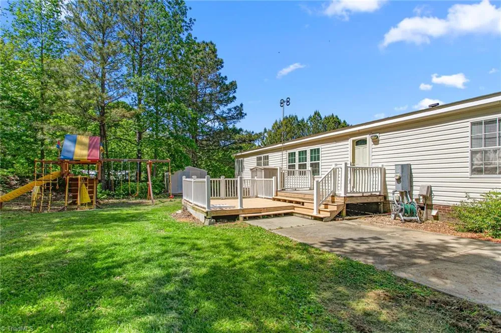6705 Beale Road Snow Camp, NC 27349