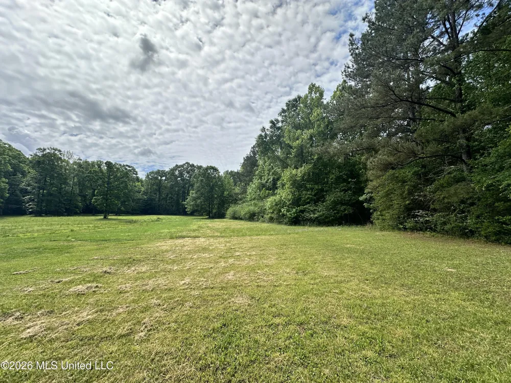 Mccomb Holmesville Road Mccomb, MS 39648