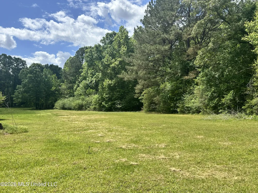 Mccomb Holmesville Road Mccomb, MS 39648
