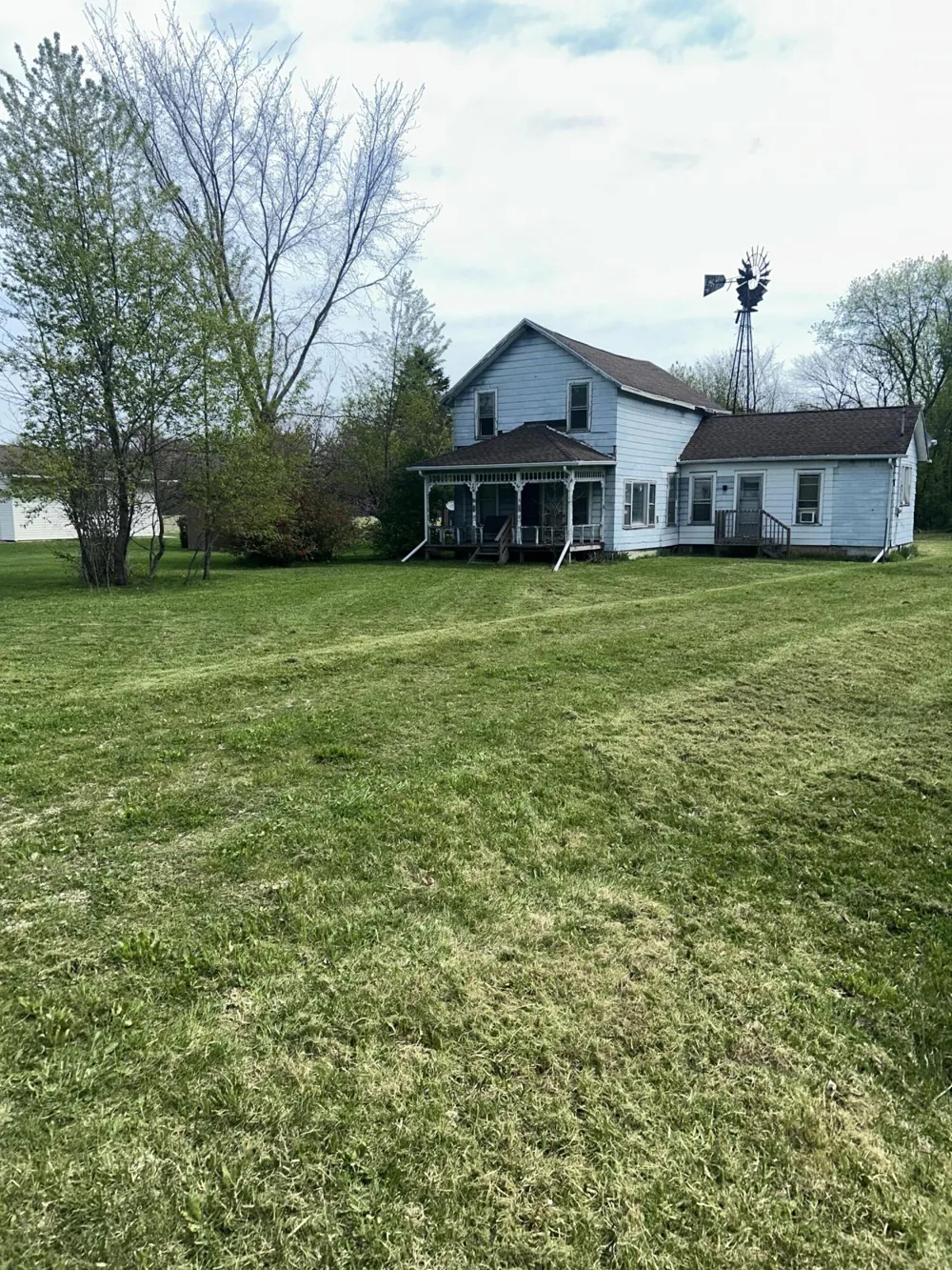 46376 County Road 352 Decatur, MI 49045