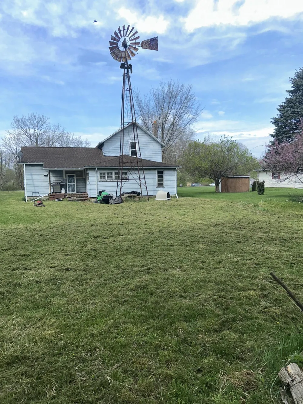 46376 County Road 352 Decatur, MI 49045