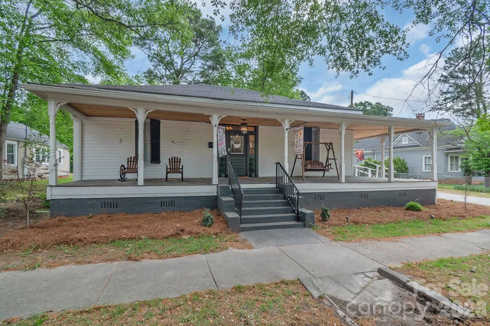 226 Huger Street Cheraw, SC 29520