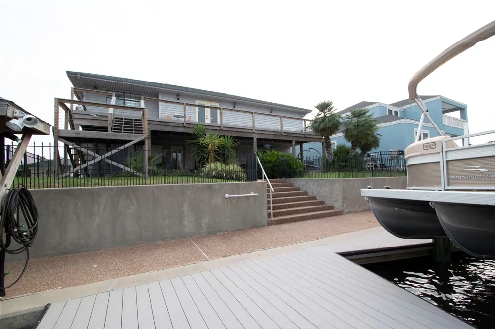 108 Tarpon Court Aransas Pass, TX 78336