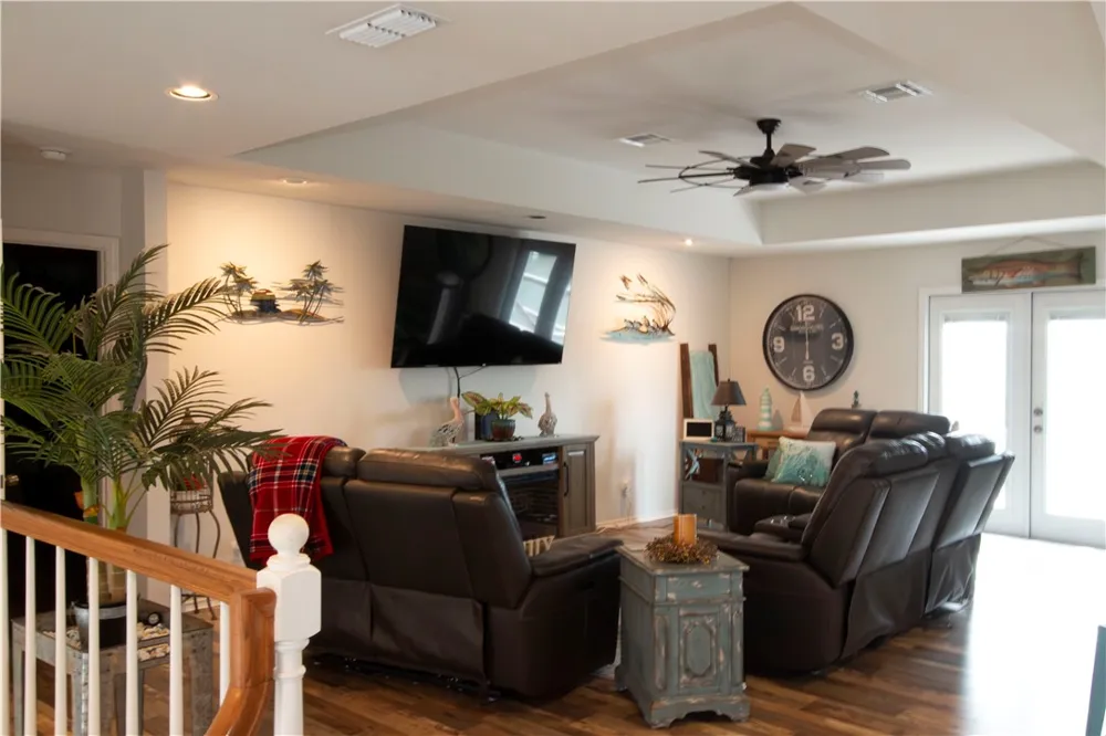 108 Tarpon Court Aransas Pass, TX 78336