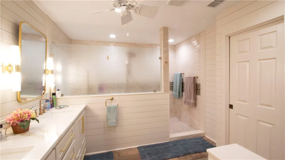 108 Tarpon Court Aransas Pass, TX 78336