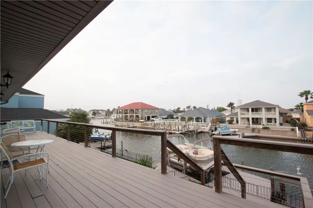 108 Tarpon Court Aransas Pass, TX 78336
