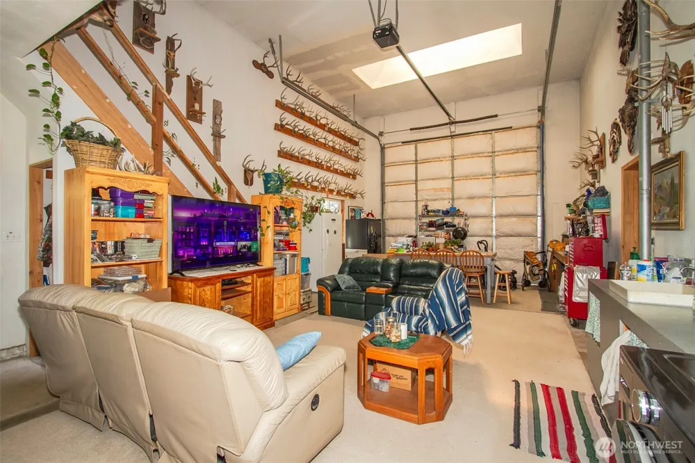 6731 River Way Fruitland, WA 99129