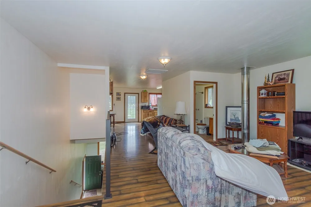 6731 River Way Fruitland, WA 99129