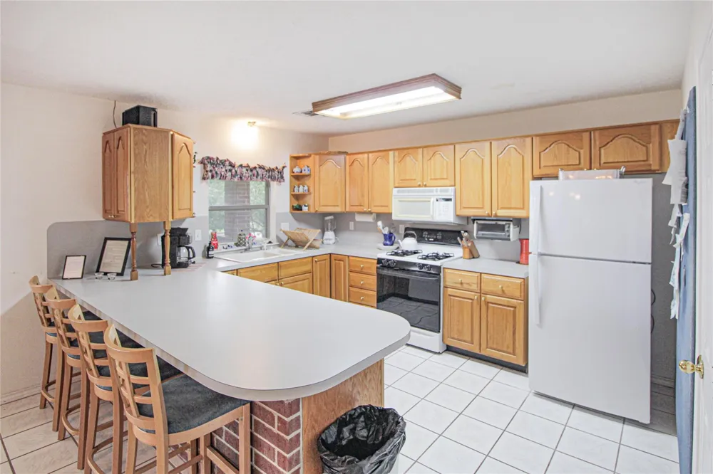 200 Lakefront Drive Onalaska, TX 77360