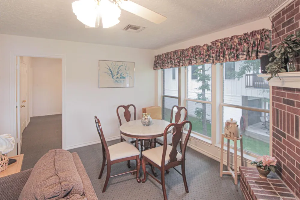 200 Lakefront Drive Onalaska, TX 77360