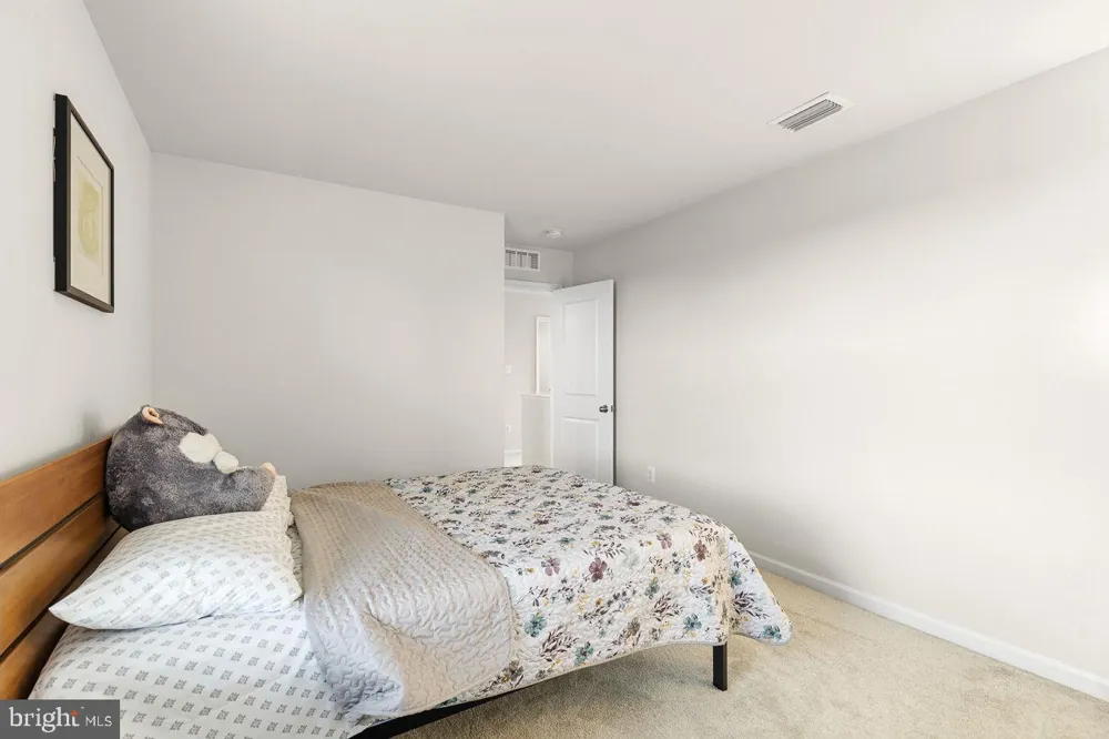 145 DURSLEY CIR Middletown, VA 22645